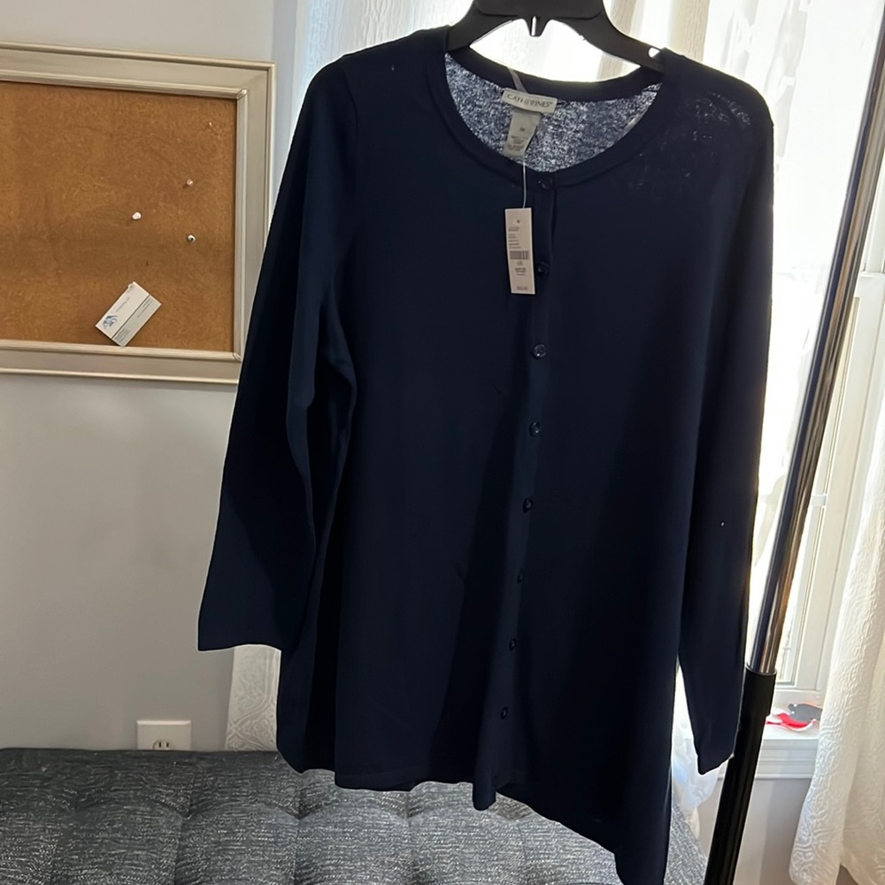 Long sleeve, lightweight cardigan